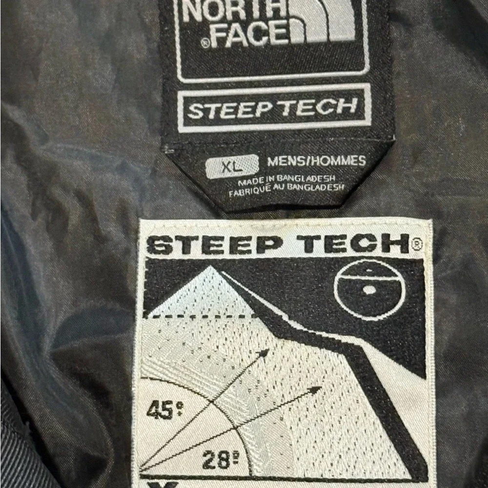 The North Face Men's Steep Tech Colorblock Jacket - Gray, Black & Red